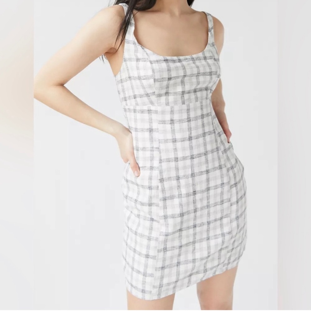 Winona Linen Dress
